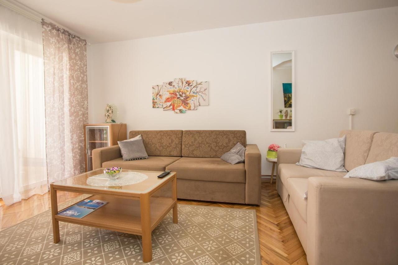 Apartment Rosse Poreč Exteriör bild