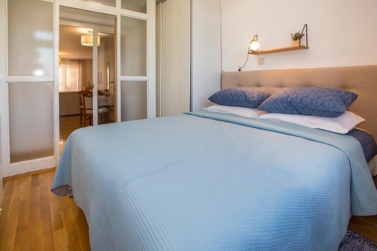 Apartment Rosse Poreč Exteriör bild